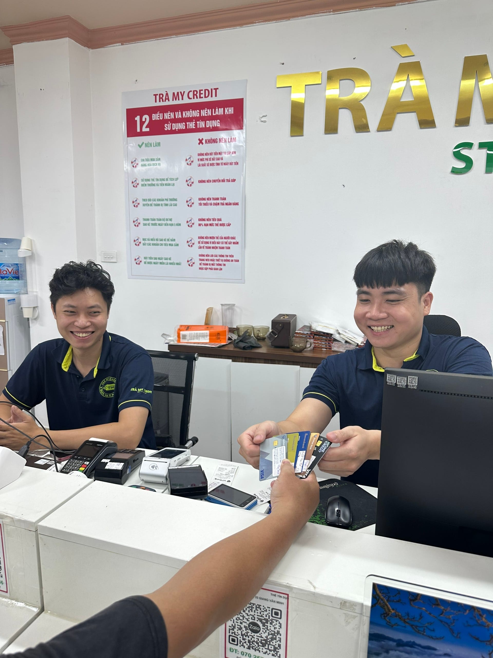 Rút tiền thẻ tín dụng Standard Chartered uy tín 7 Rút tiền thẻ tín dụng Standard Chartered
