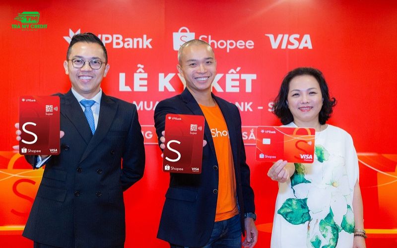 Thẻ tín dụng ghi nợ VPBank Shopee