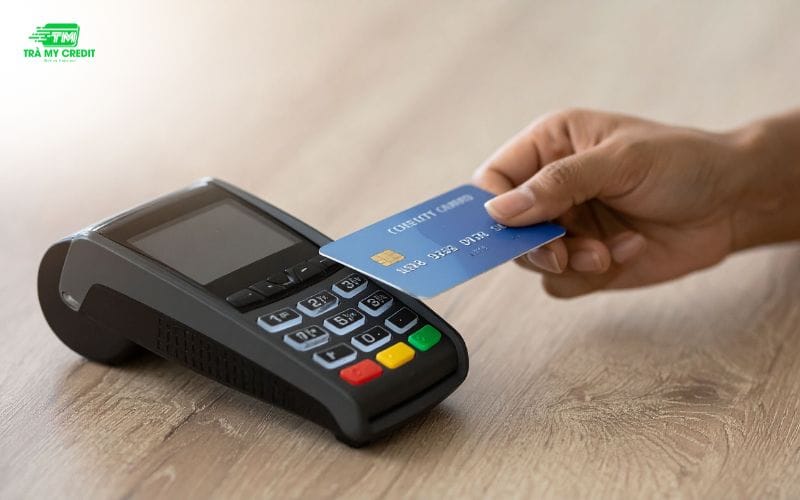 Rút tiền và đáo hạn thẻ tín dụng Quận 5