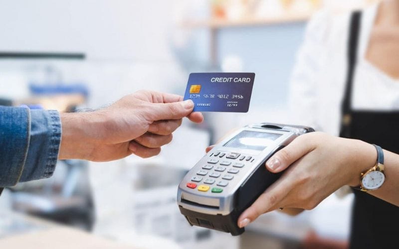 rút tiền và đáo hạn thẻ tín dụng quận Bình Tân